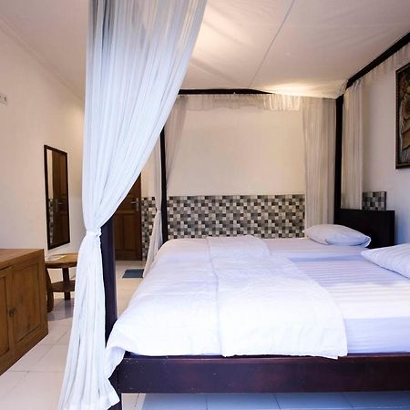 Batik Sekar Bali Guest House อูบุด ภายนอก รูปภาพ