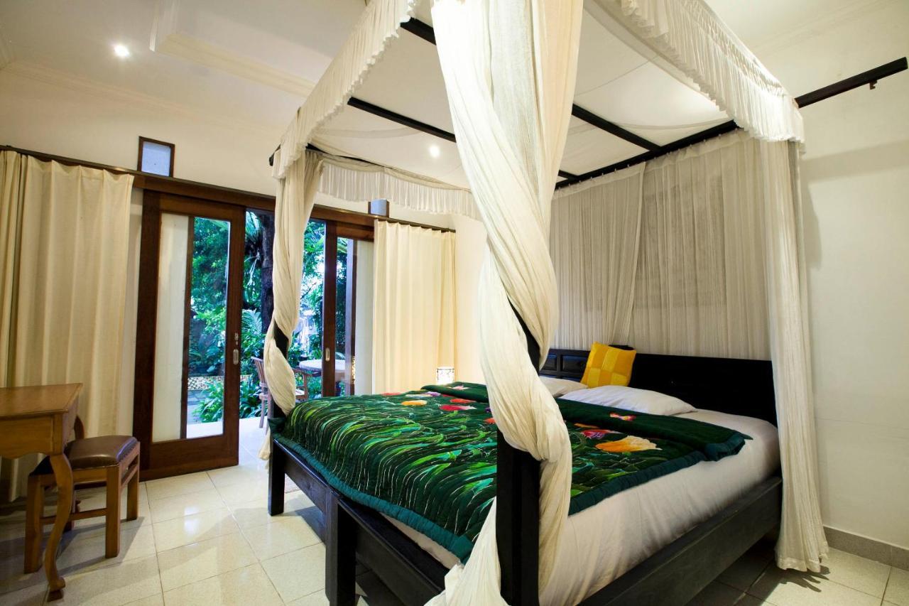 Batik Sekar Bali Guest House อูบุด ภายนอก รูปภาพ
