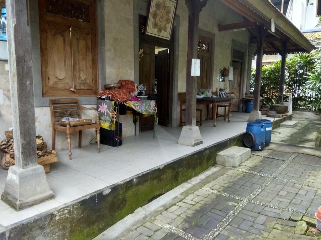 Batik Sekar Bali Guest House อูบุด ภายนอก รูปภาพ